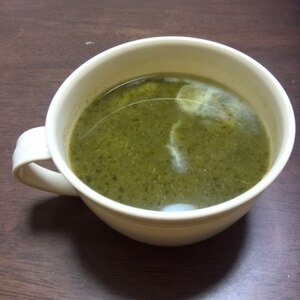 ビタミンたっぷり小松菜のスープ